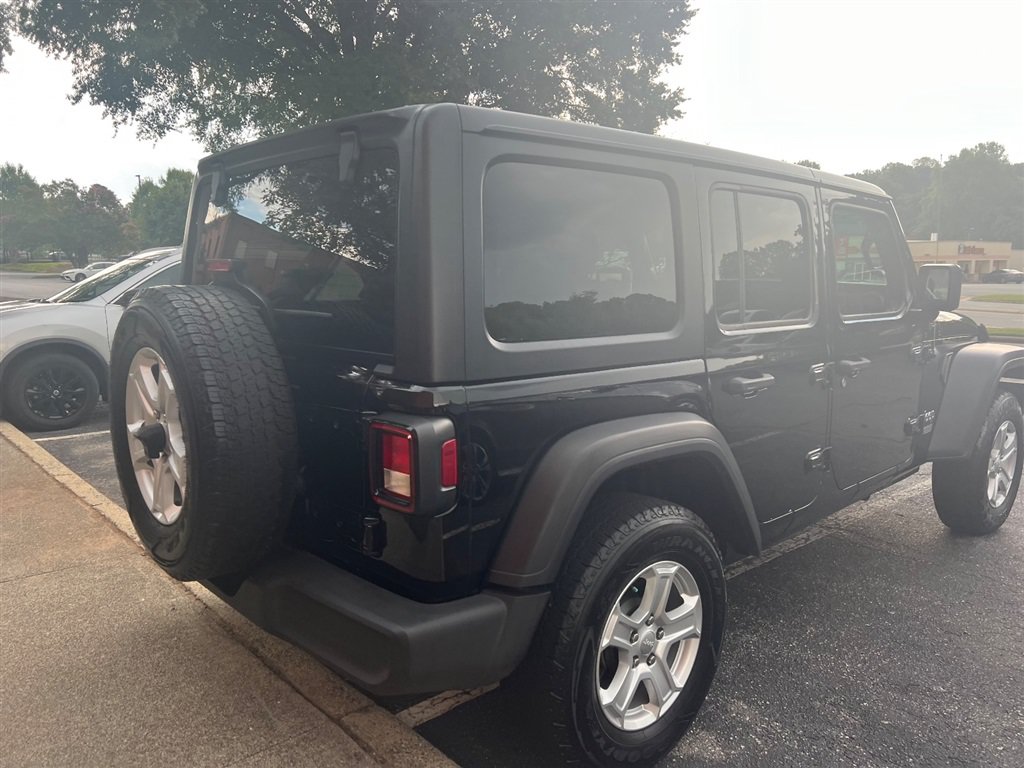 Used 2020 Jeep Wrangler Unlimited Sport S AWD/4WD image 9