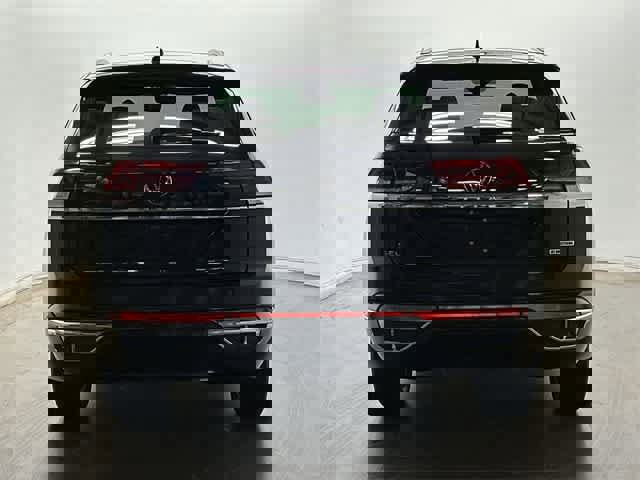 Certified 2022 Volkswagen Atlas Cross Sport SEL R-Line image 5