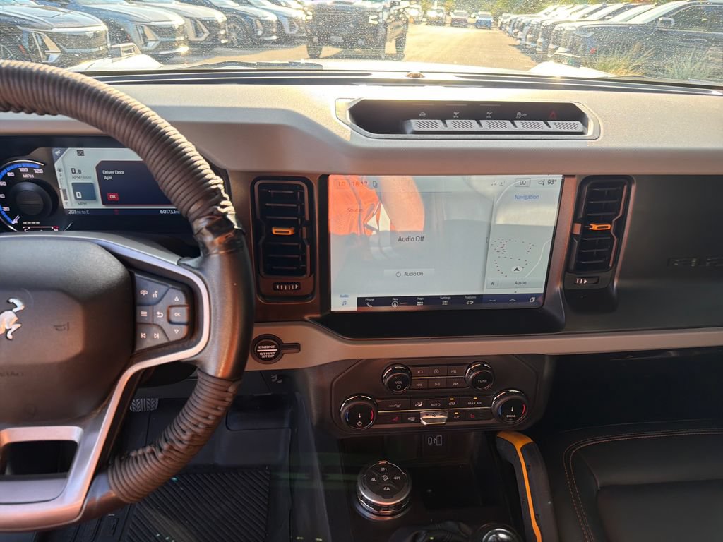 Used 2022 Ford Bronco Badlands w/ Sasquatch Package AWD/4WD image 26
