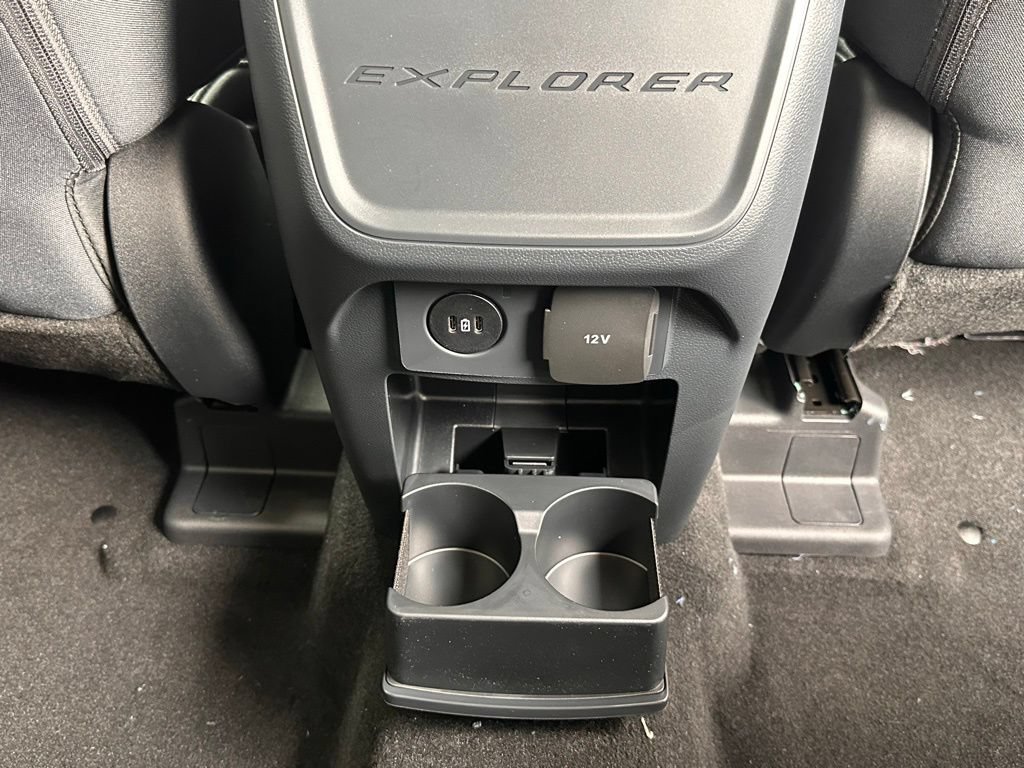 New 2026 Ford Explorer Active AWD/4WD image 24