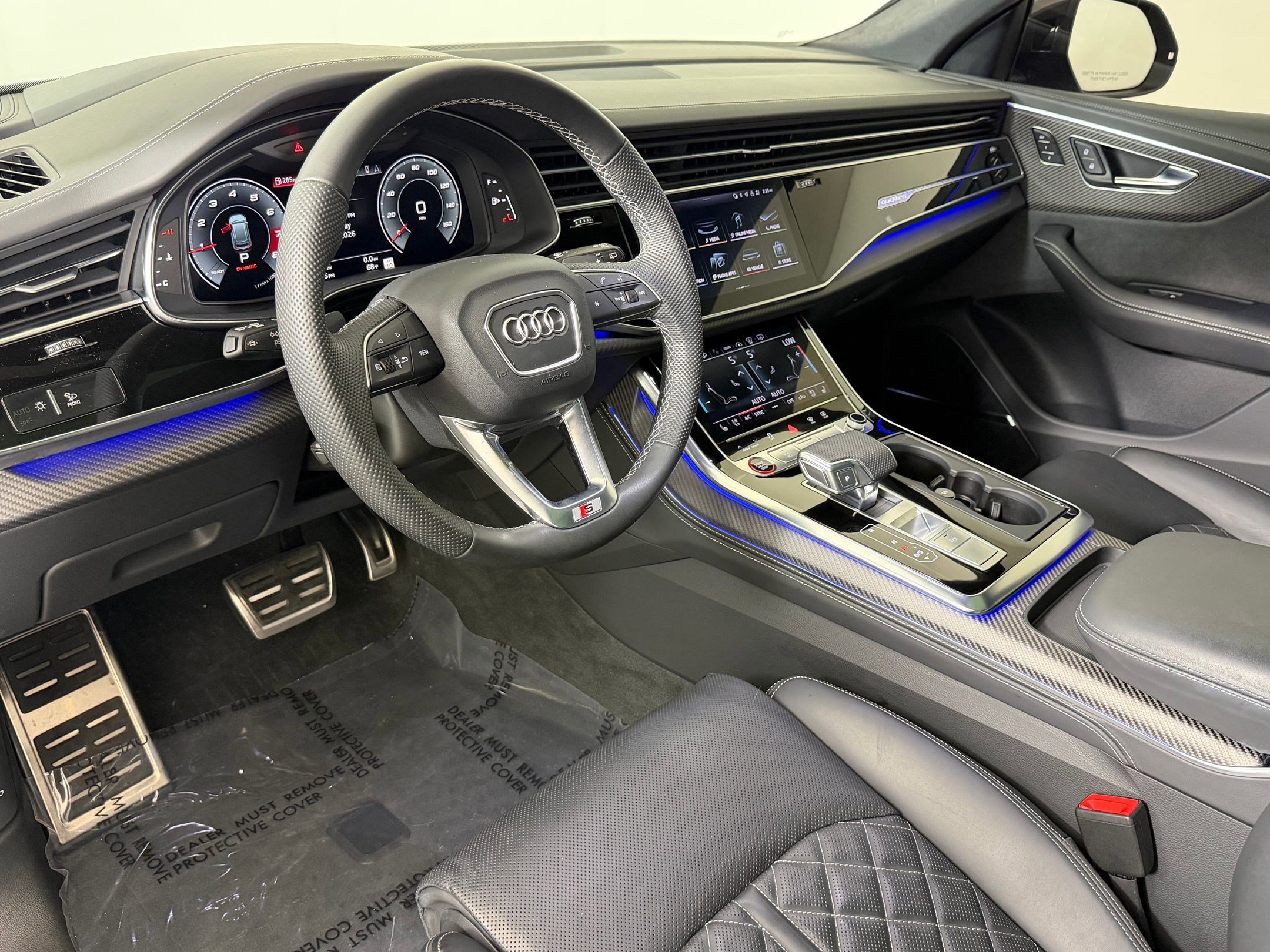 Used 2024 Audi SQ8 Prestige image 4