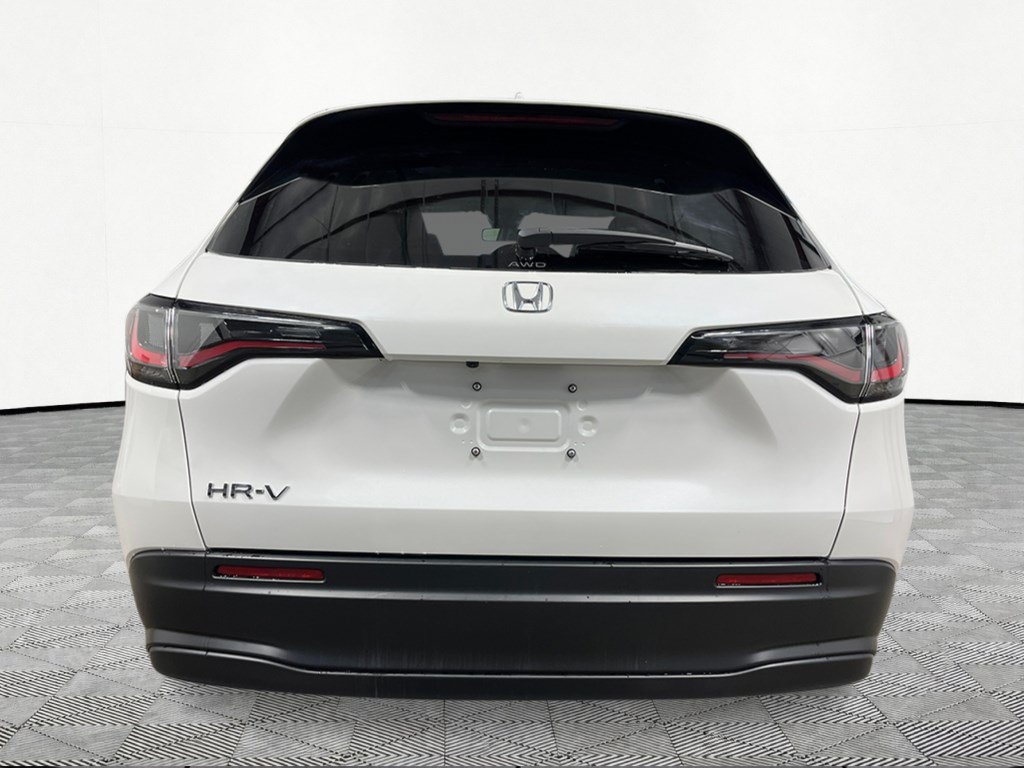 New 2027 Honda HR-V LX image 5