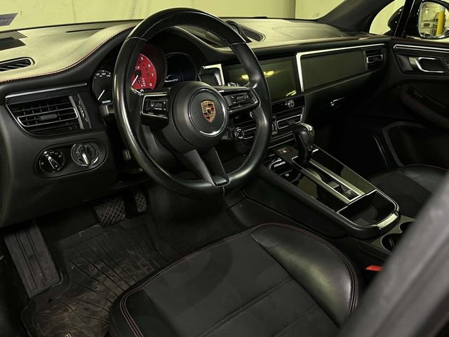 Certified 2023 Porsche Macan GTS image 15