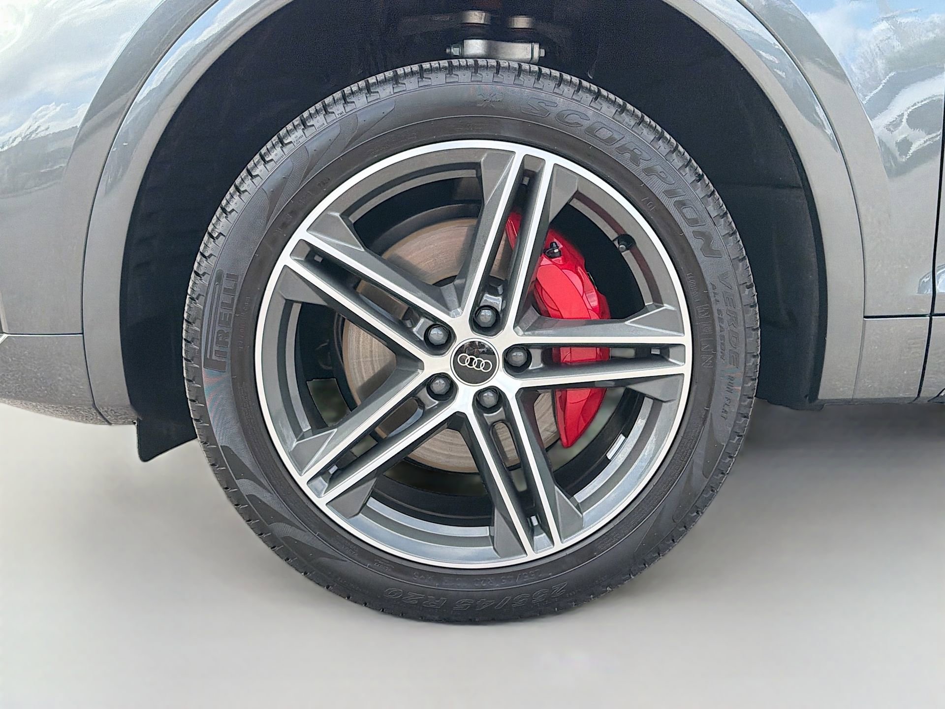 Used 2024 Audi Q5 e Premium Plus image 42