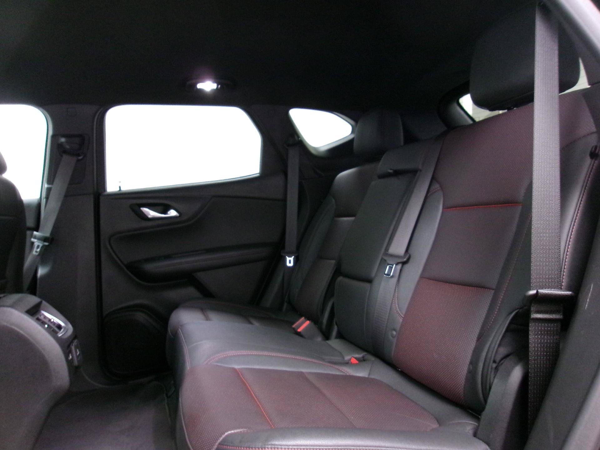Used 2024 Chevrolet Blazer RS w/ Driver Confidence II Package AWD/4WD image 10