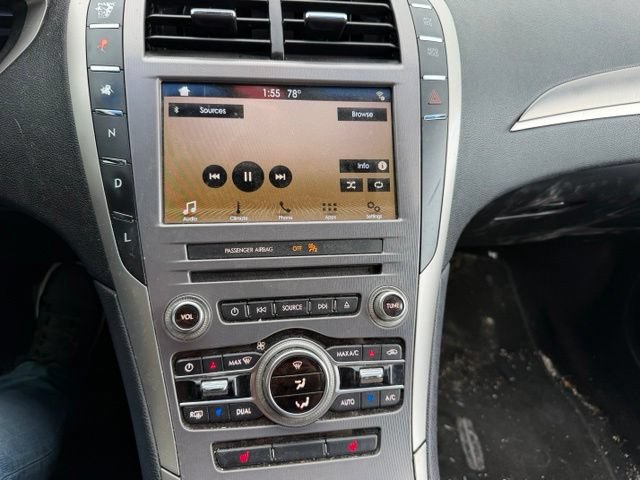 Used 2017 Lincoln MKZ Premiere FWD image 14