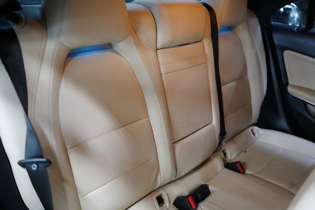 Used 2019 Mercedes-Benz CLA 250 image 21