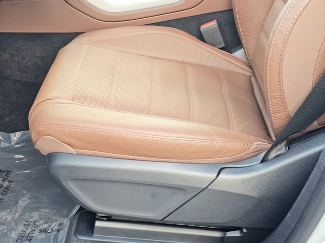 Certified 2025 Mercedes-Benz GLS 450 4MATIC image 19