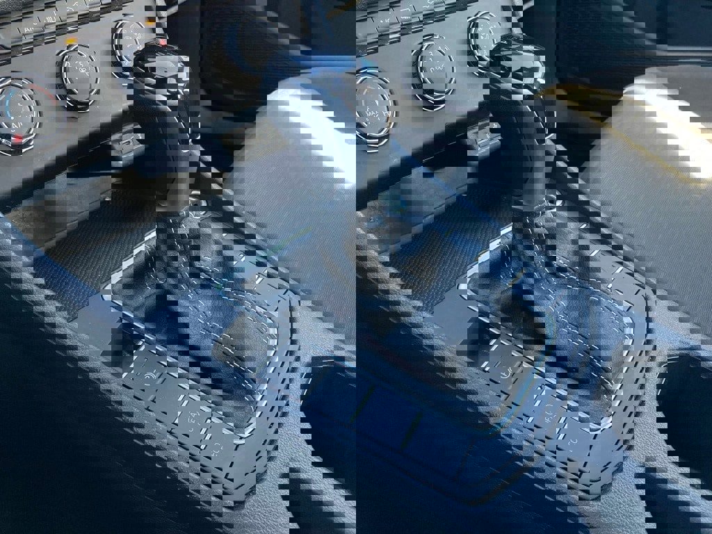 Used 2024 Volkswagen Jetta S image 23