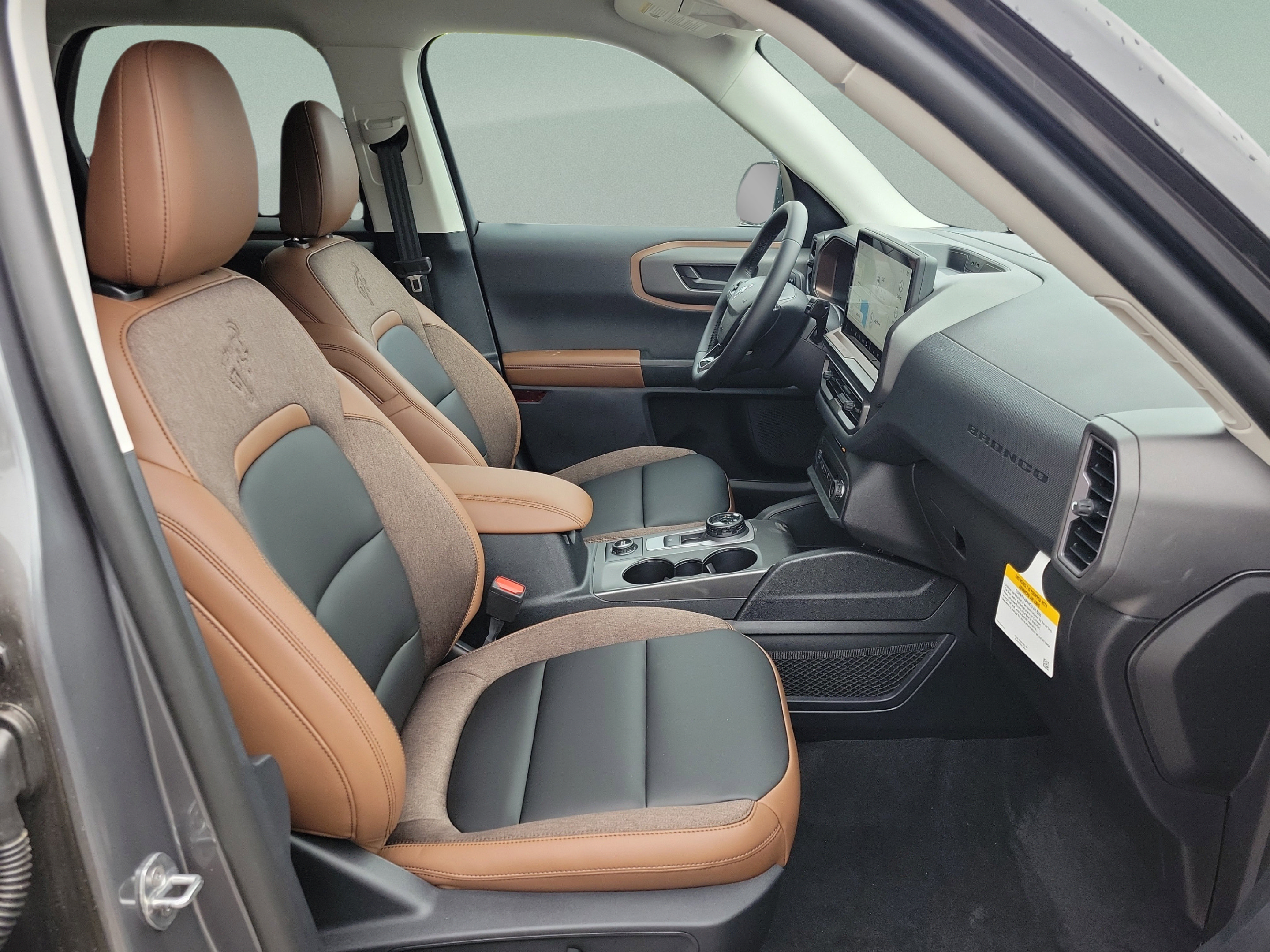 New 2026 Ford Bronco Sport Outer Banks w/ Outer Banks Tech Package+ AWD/4WD image 30