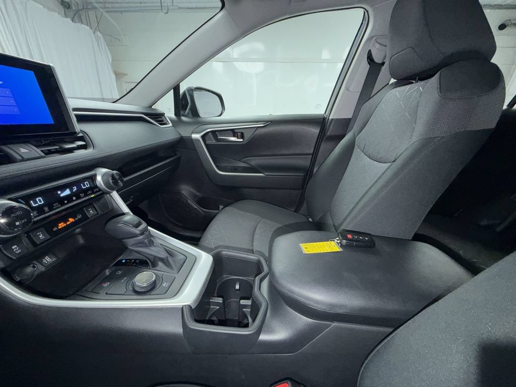 Certified 2023 Toyota RAV4 XLE w/ Convenience Package AWD/4WD image 22
