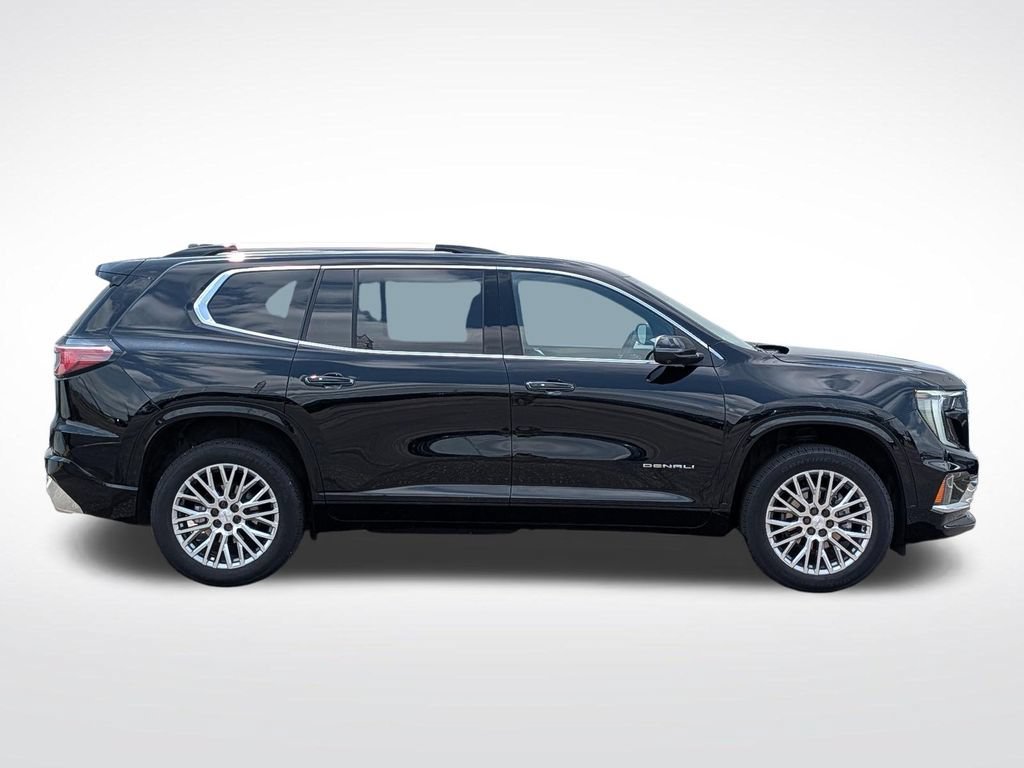 Used 2025 GMC Acadia Denali w/ LPO, Floor Liner Package AWD/4WD image 2