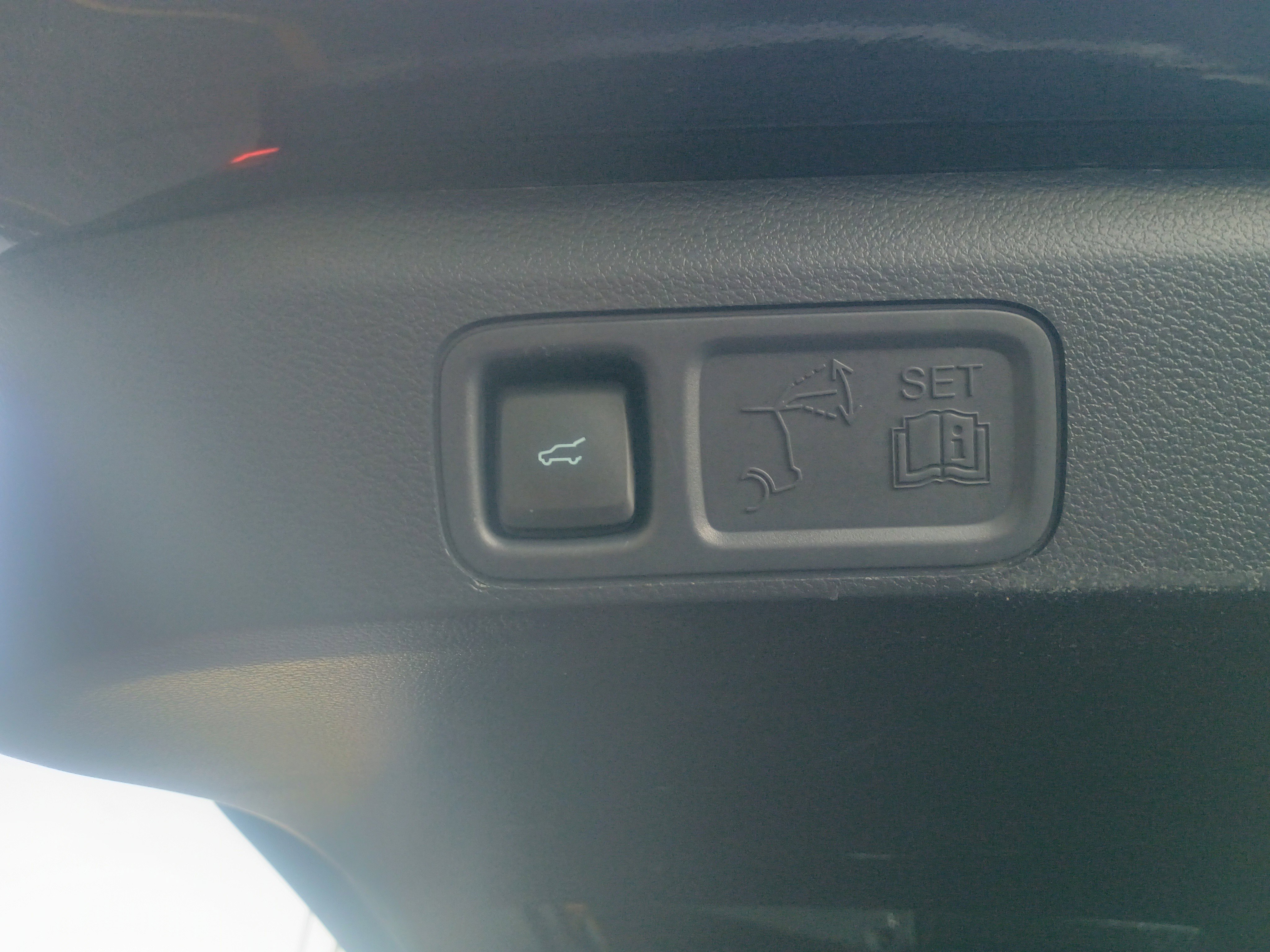 Certified 2024 Ford Expedition Limited image 16