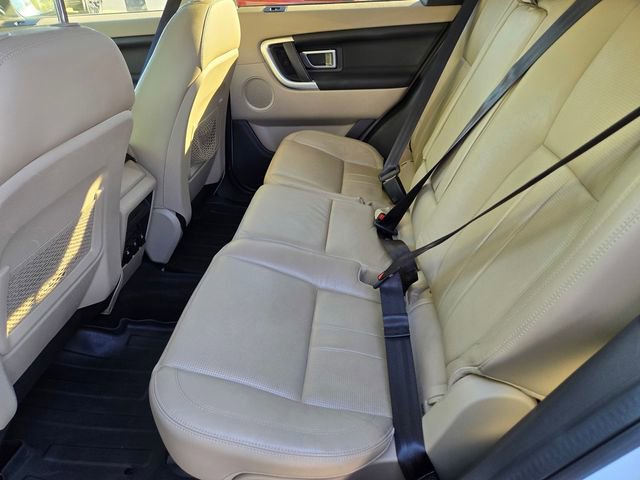 Used 2018 Land Rover Discovery Sport HSE image 9