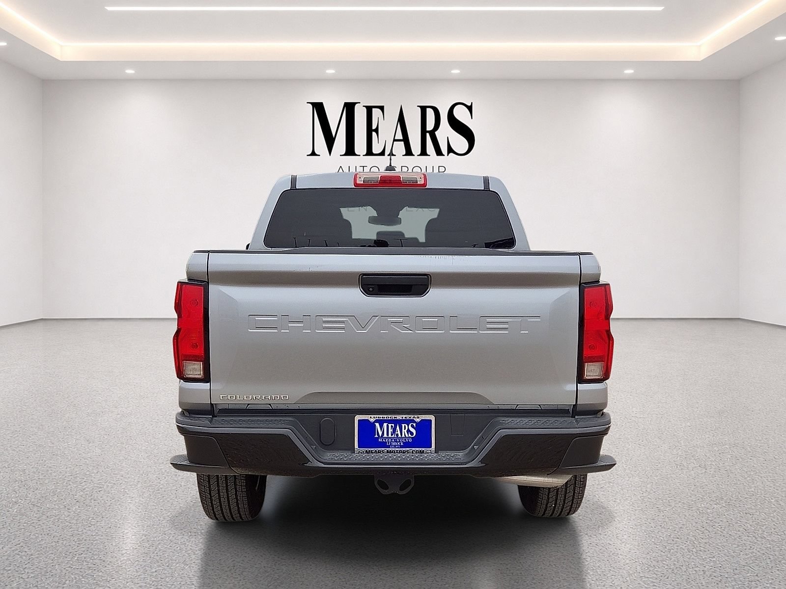 Used 2024 Chevrolet Colorado W/T RWD image 4