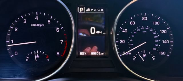 Used 2023 Hyundai Santa Fe SEL w/ Premium Package FWD image 18