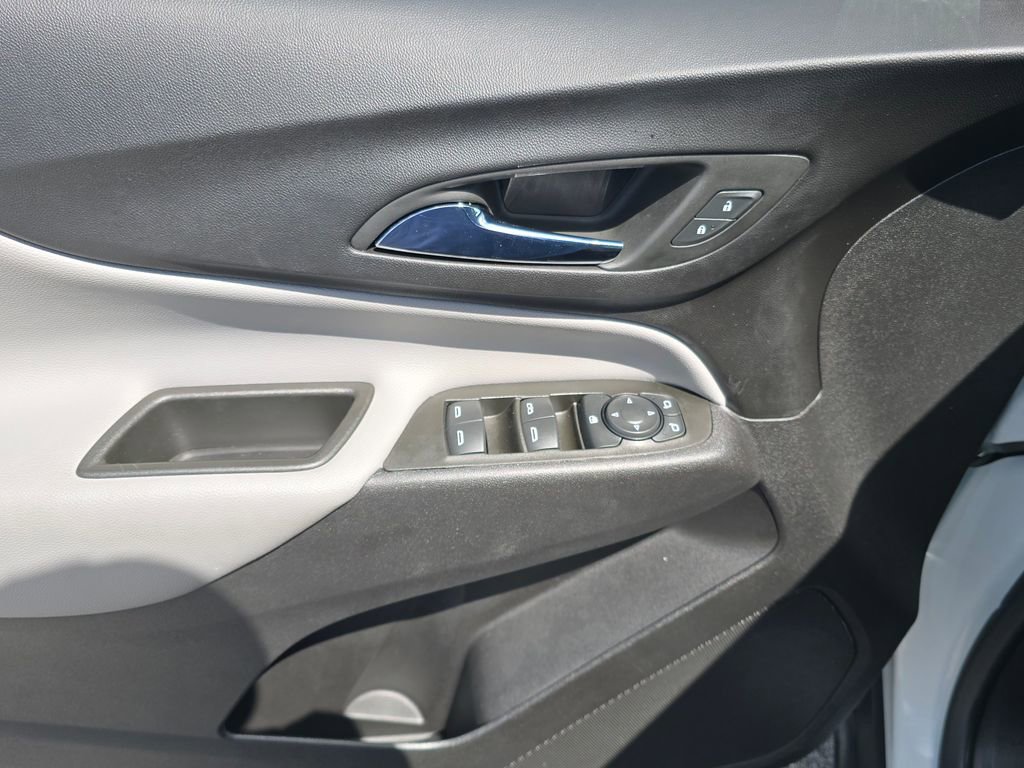 Used 2024 Chevrolet Equinox LS w/ Sport Edition FWD image 10