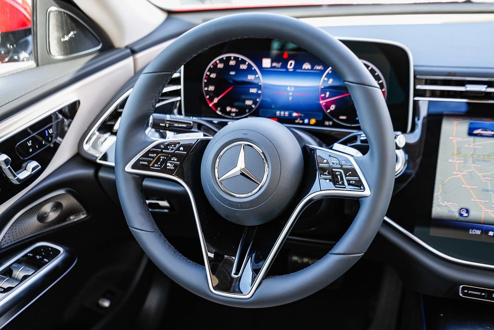 New 2026 Mercedes-Benz E 350 4MATIC Sedan image 14
