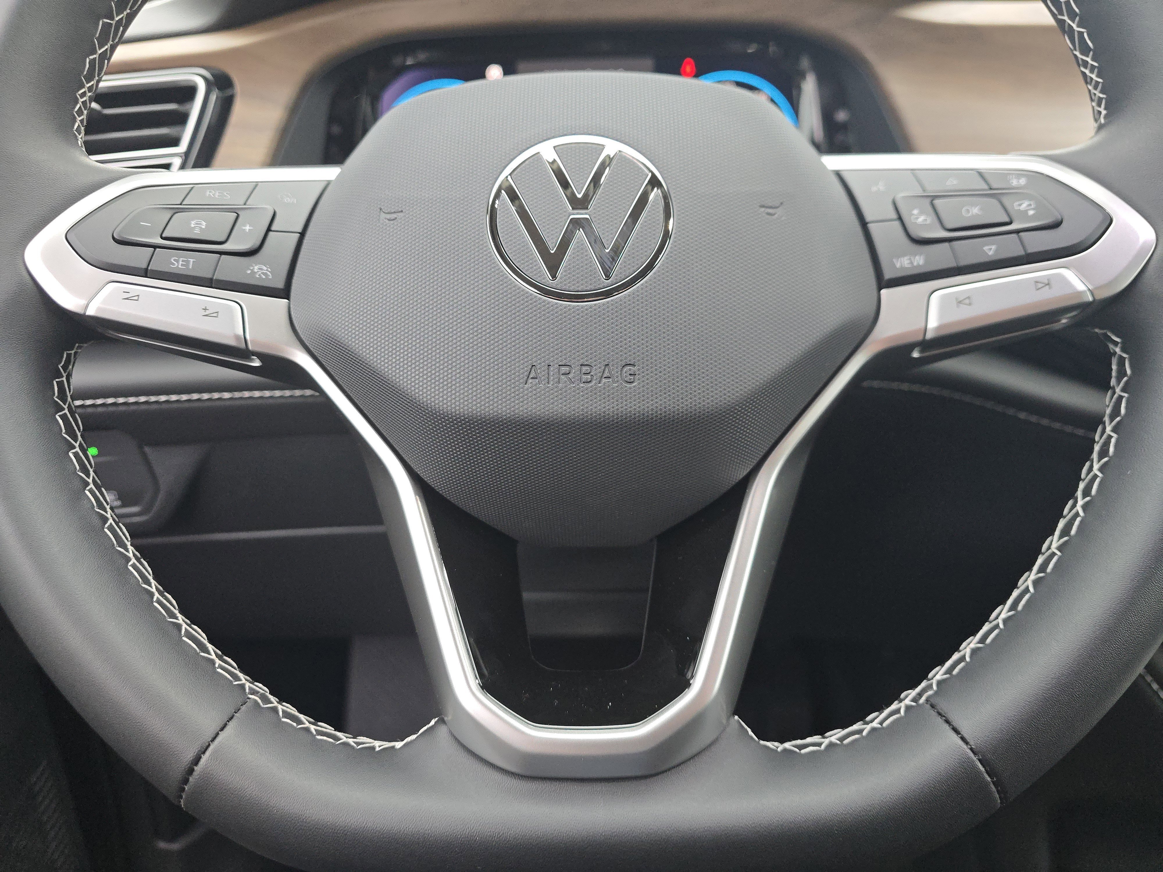 New 2026 Volkswagen Atlas SE image 21