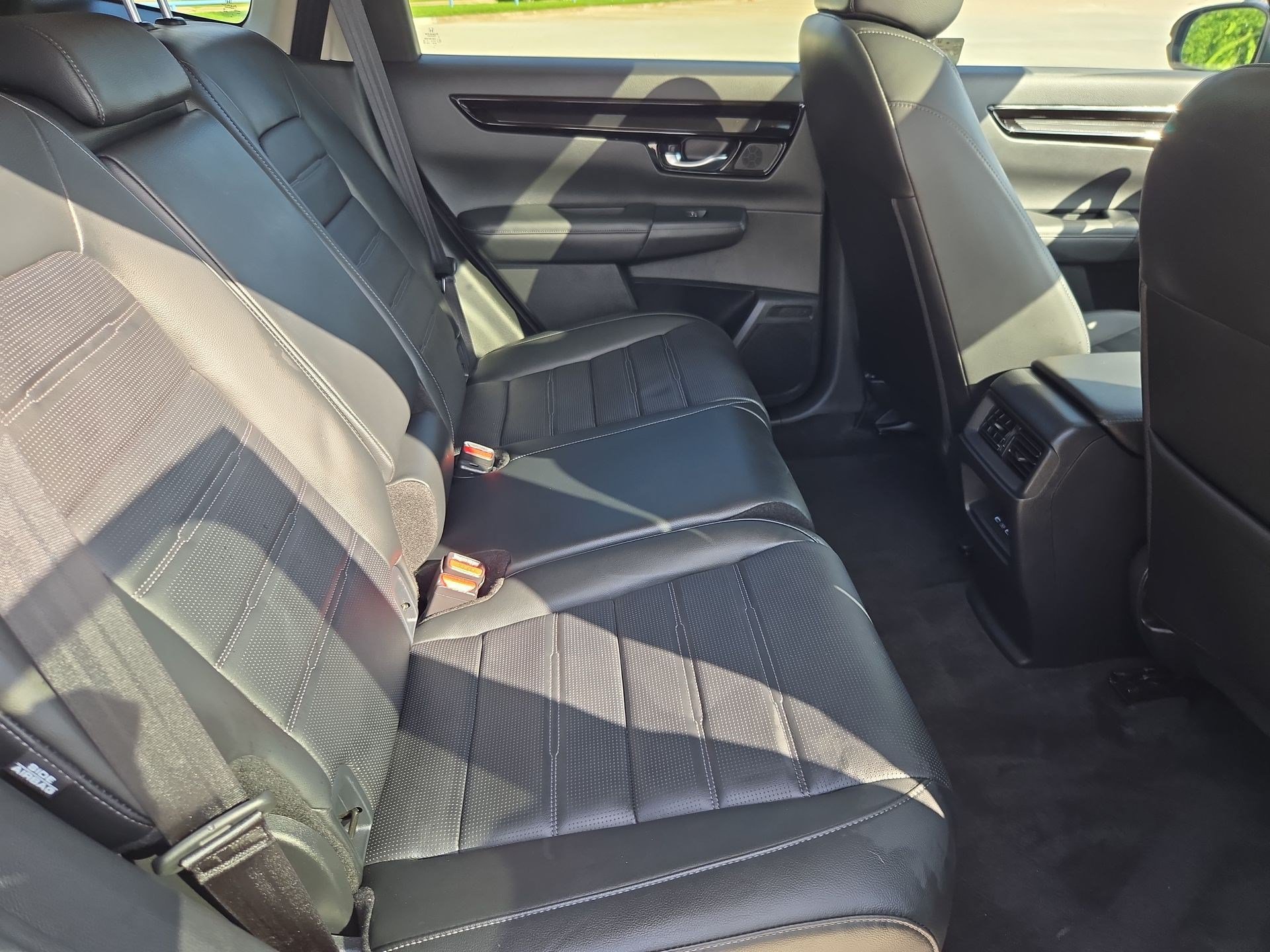 Used 2025 Honda CR-V EX-L image 30