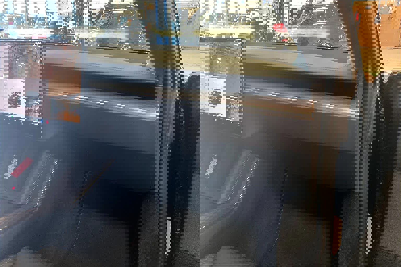 Used 2024 Tesla Model S image 15