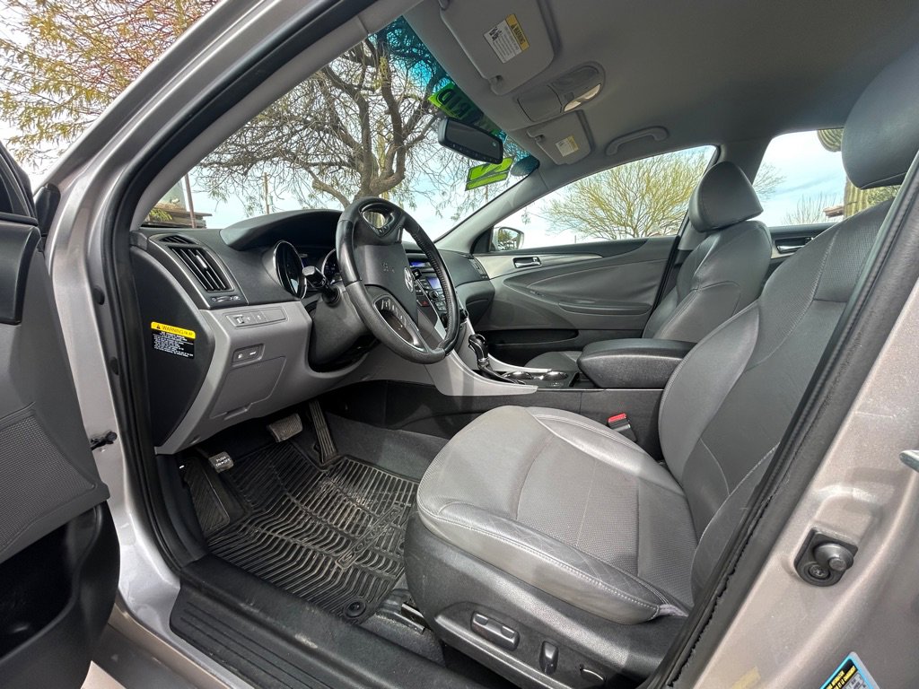 Used 2012 Hyundai Sonata Limited w/ Leather Pkg FWD image 11
