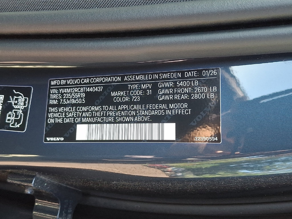 New 2026 Volvo XC60 B5 Plus w/ Protection Package Premier AWD/4WD image 20