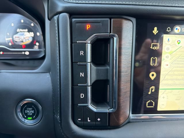 Used 2023 GMC Yukon Denali Ultimate AWD/4WD image 15