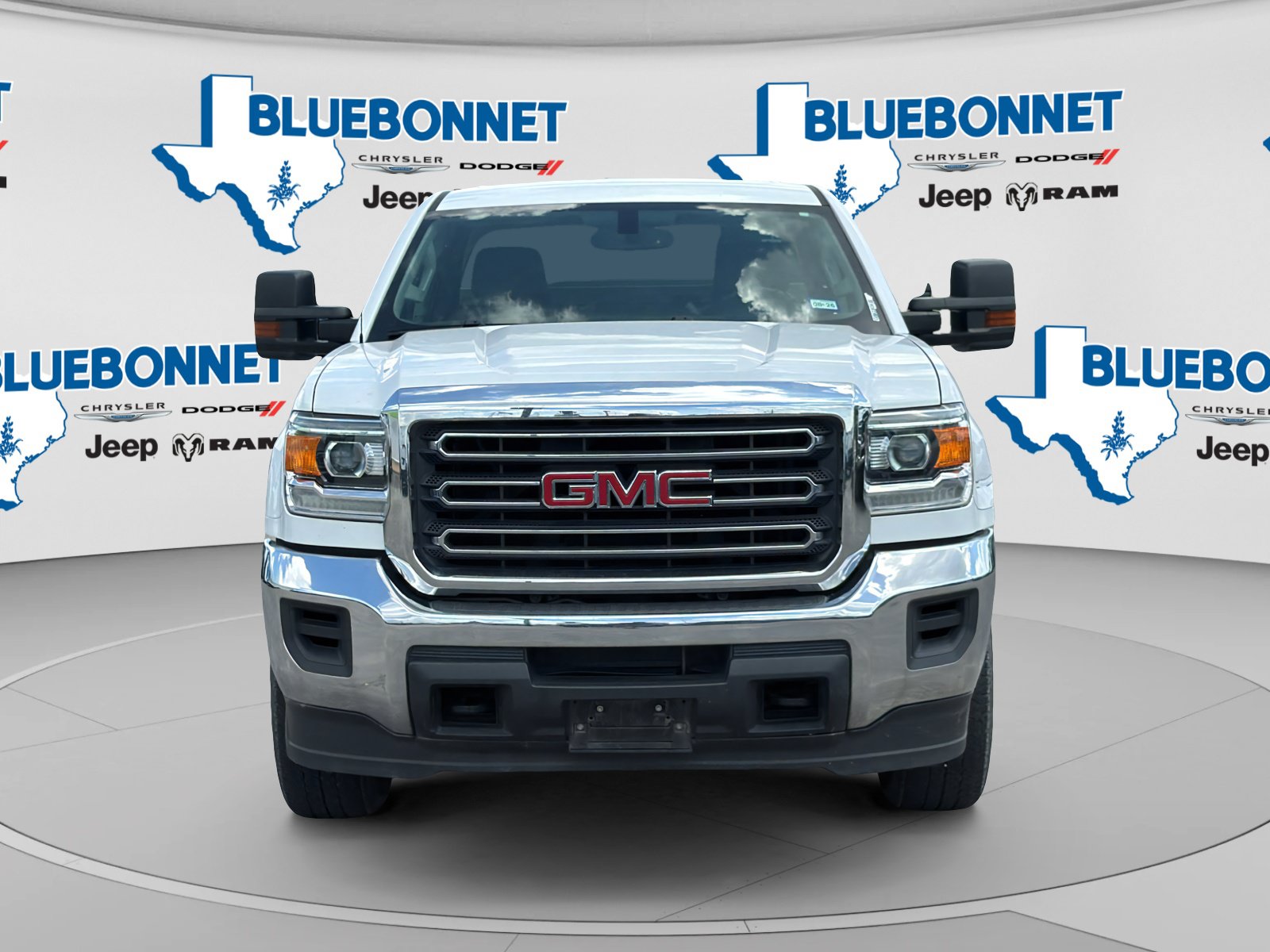 Used 2019 GMC Sierra 3500 4x4 Crew Cab w/ Sierra Convenience Package image 2