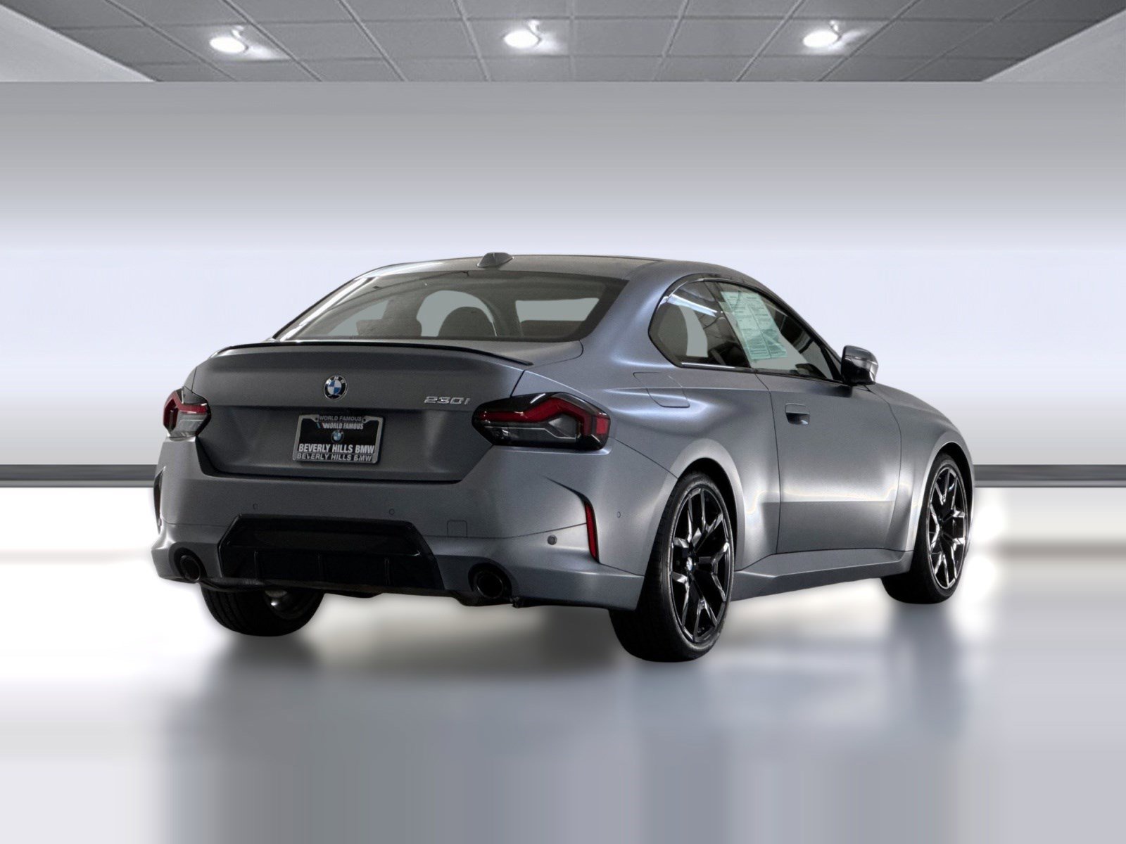 Used 2025 BMW 230i Coupe w/ M Sport Package image 8