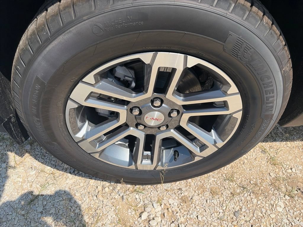 New 2027 GMC Terrain Elevation w/ LPO, Floor Liner Package AWD/4WD image 10