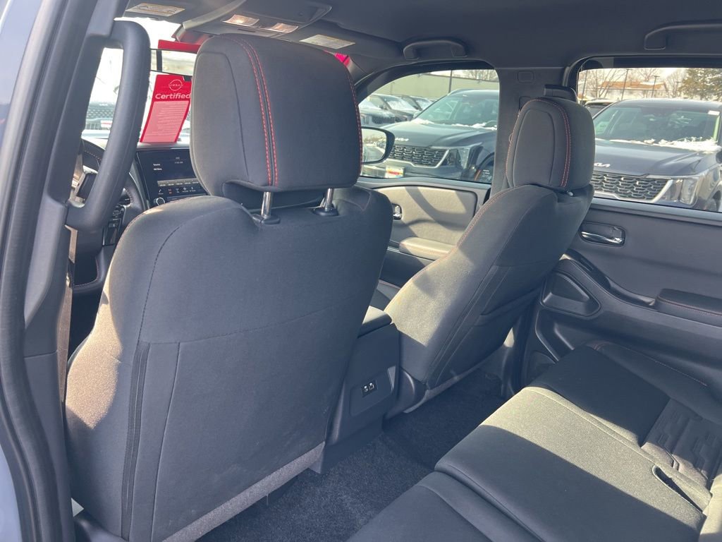 Certified 2023 Nissan Frontier PRO-4X w/ Technology Package image 10