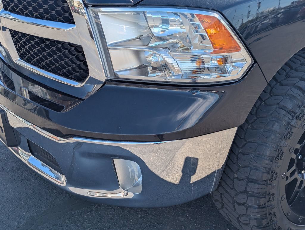 Used 2017 RAM 1500 Classic SLT AWD/4WD image 13