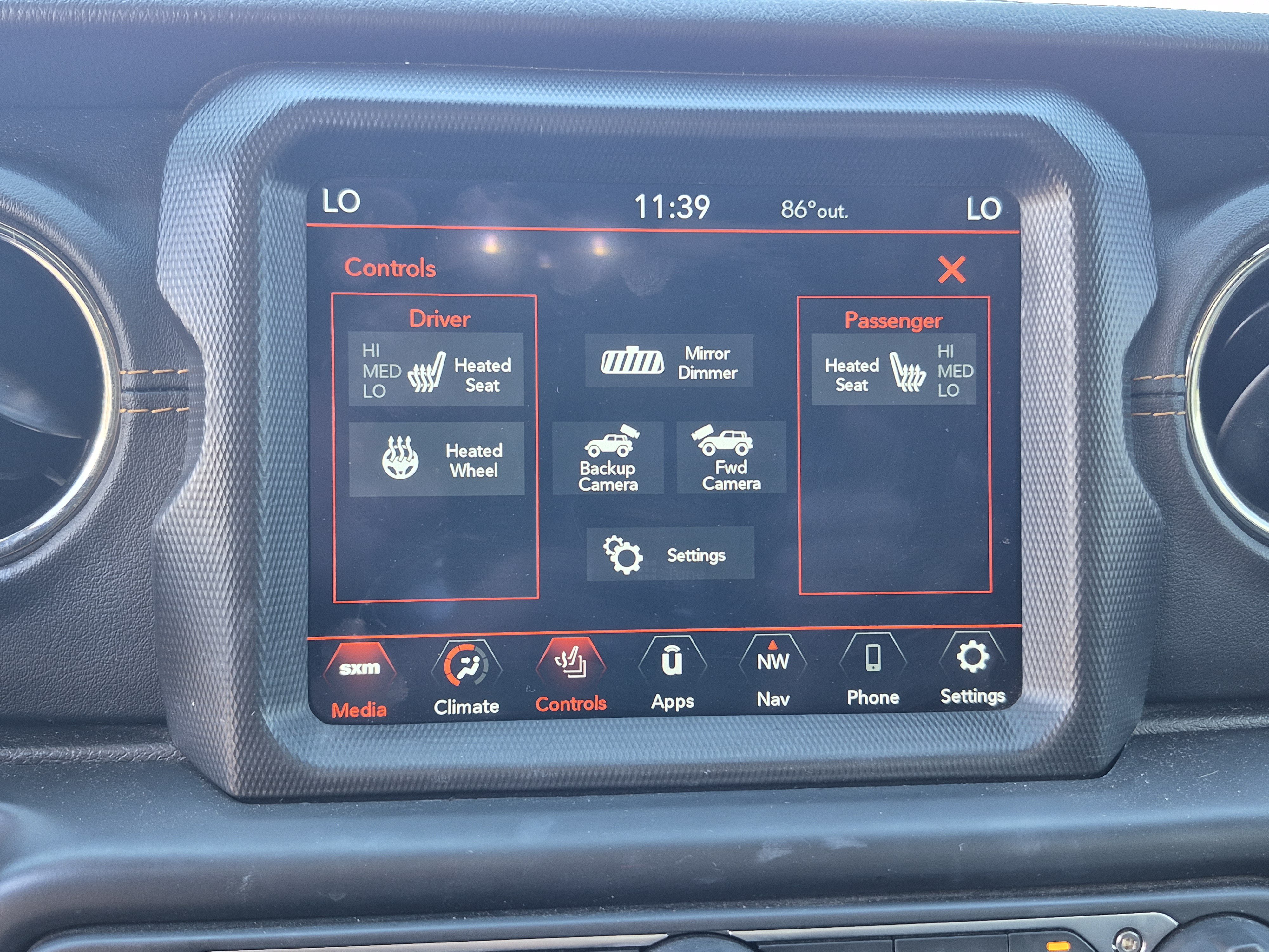 Used 2021 Jeep Wrangler Unlimited Sahara AWD/4WD image 30