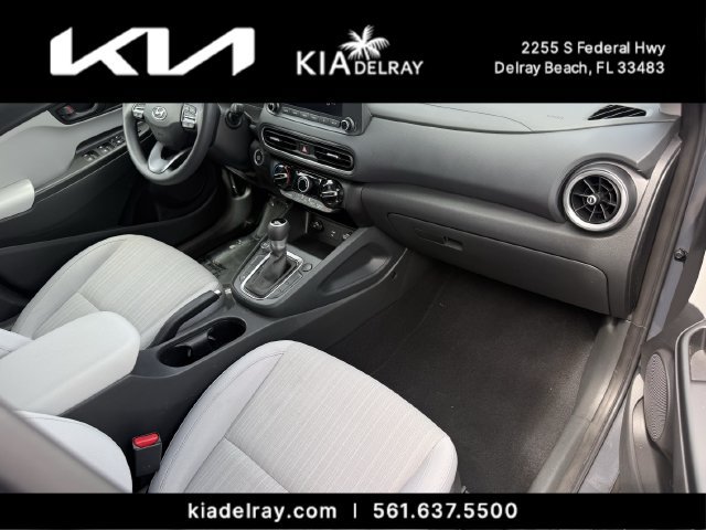 Used 2023 Hyundai Kona SEL w/ Cargo Package FWD image 9