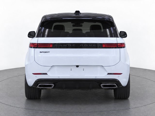 Used 2024 Land Rover Range Rover Sport Dynamic SE AWD/4WD image 4