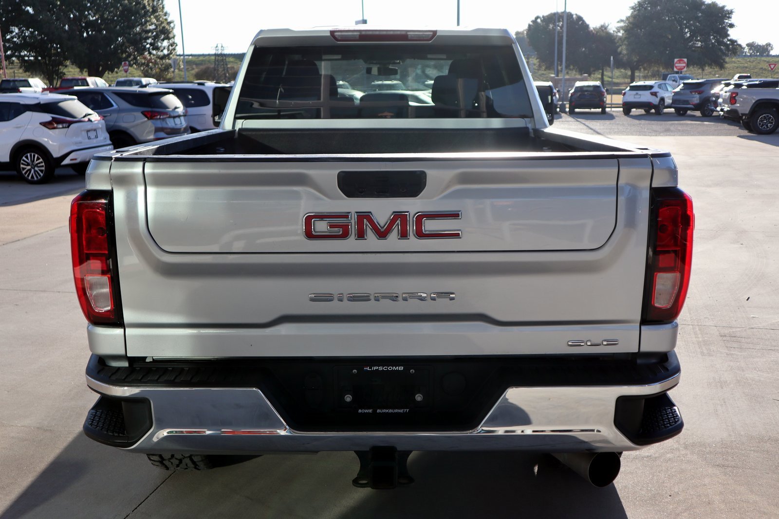 Used 2023 GMC Sierra 2500 SLE image 9