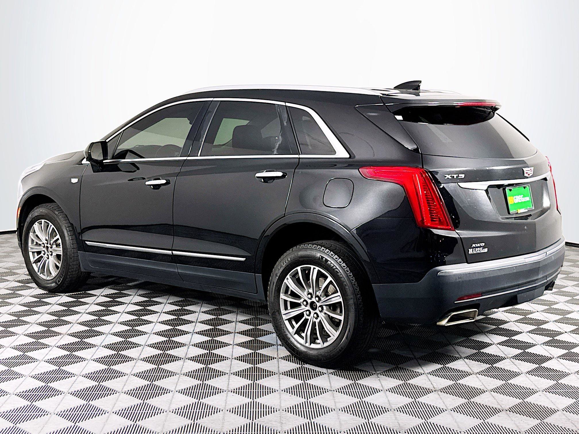 Used 2017 Cadillac XT5 Luxury image 6