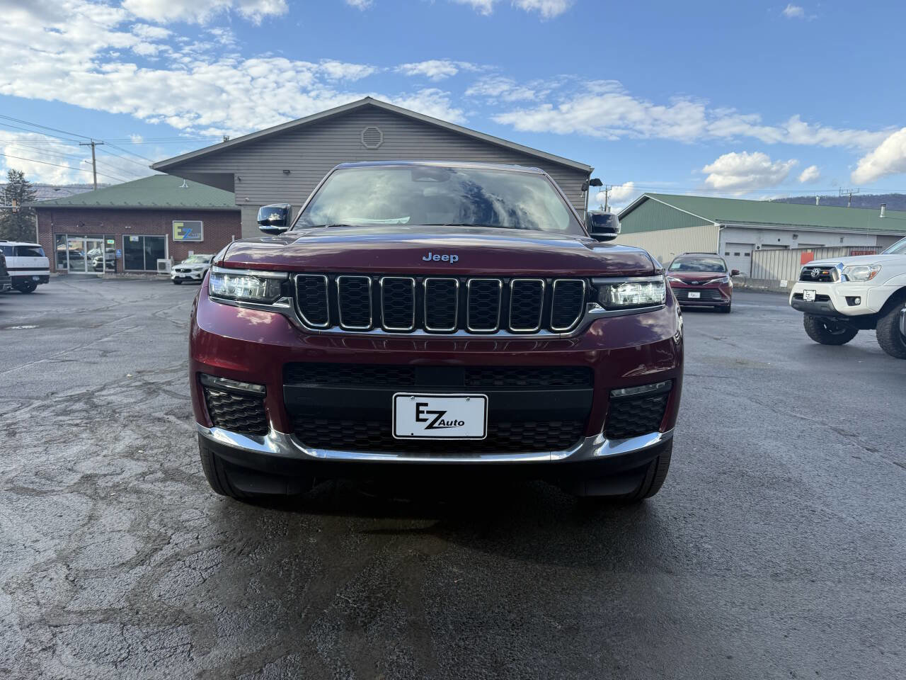 Used 2021 Jeep Grand Cherokee L Limited image 3
