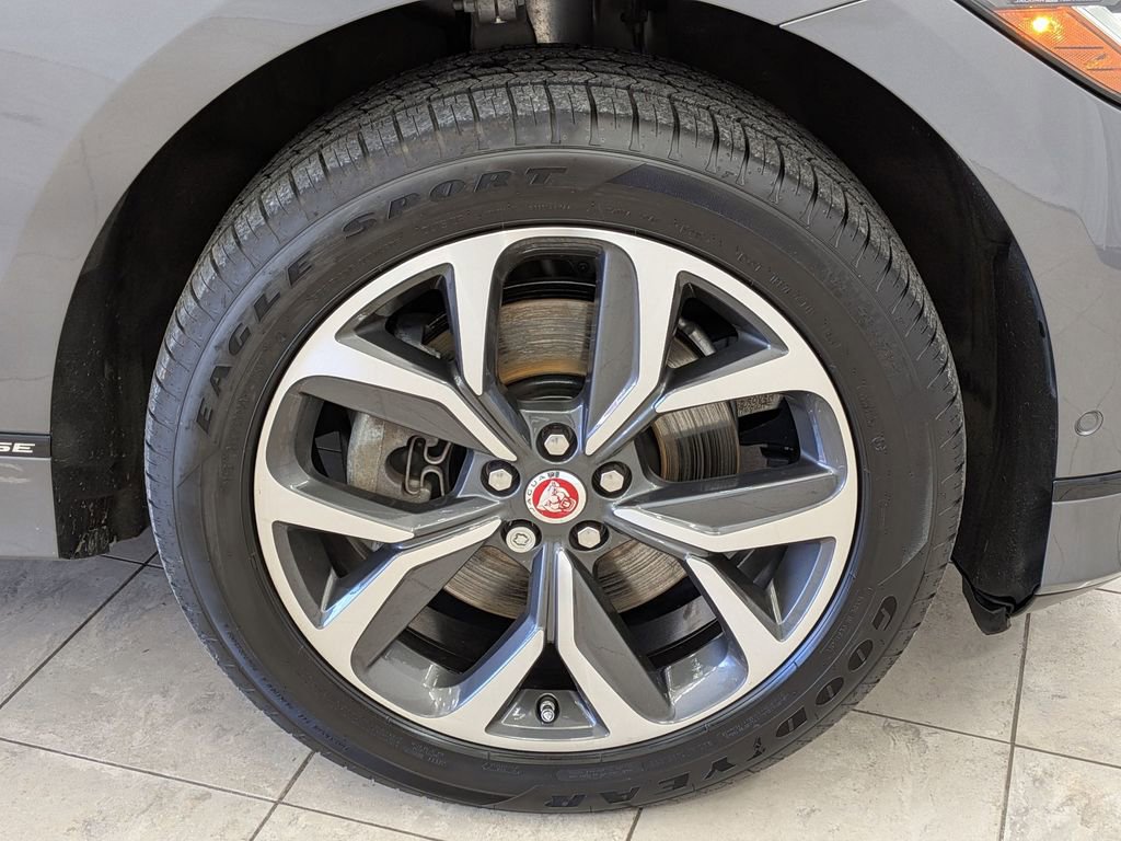 Used 2020 Jaguar I-PACE HSE image 12
