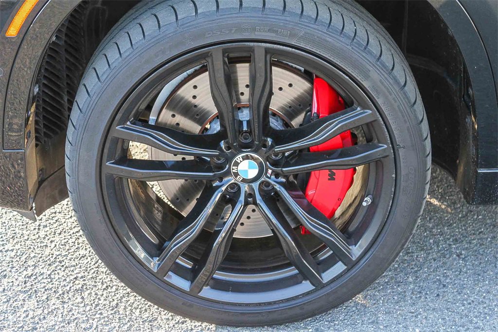 Used 2018 BMW X6 M image 14
