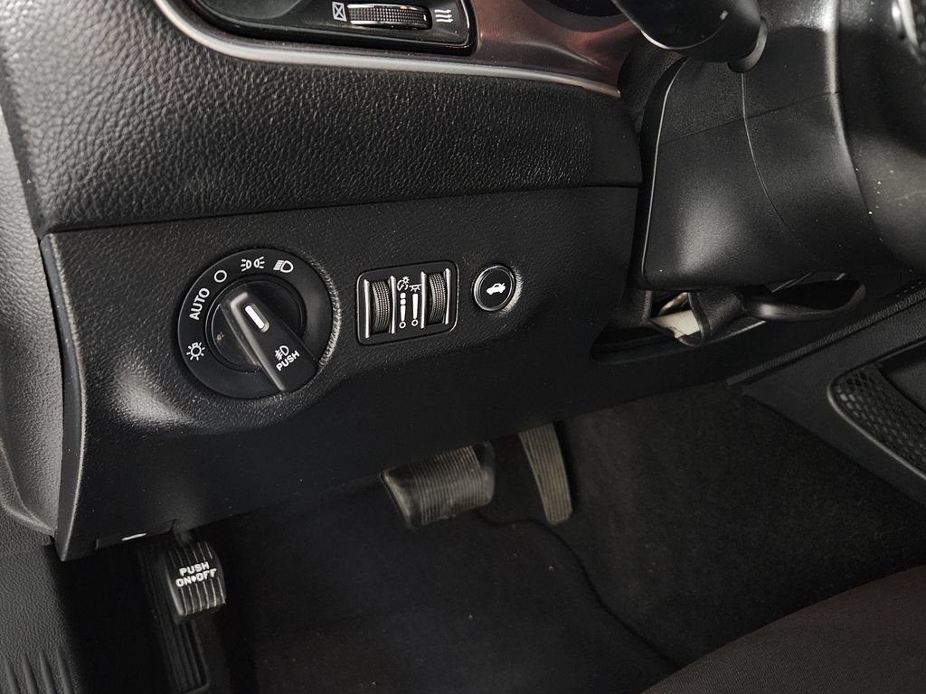 Used 2021 Dodge Challenger R/T RWD image 19