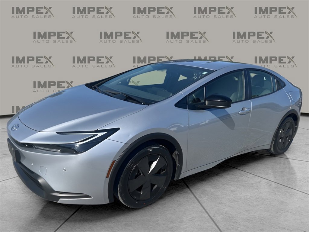 Used 2024 Toyota Prius LE