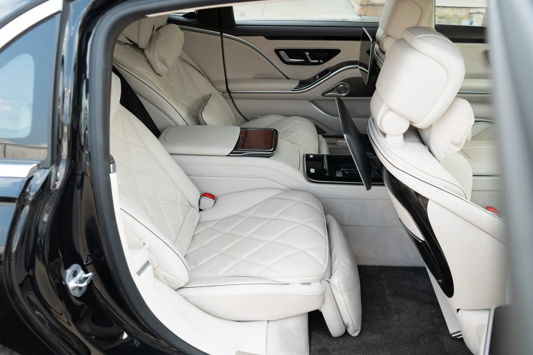 Used 2023 Mercedes-Benz Maybach S 680 4MATIC image 68