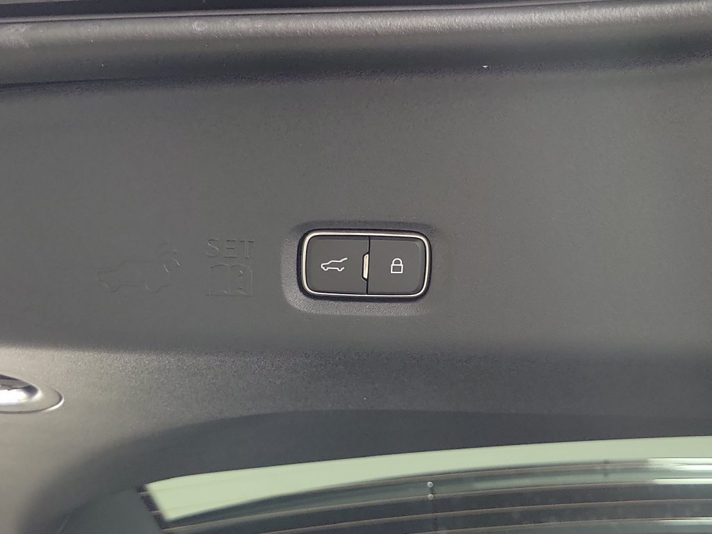 New 2027 Lincoln Navigator L Reserve w/ Jet Appearance Package RWD image 7