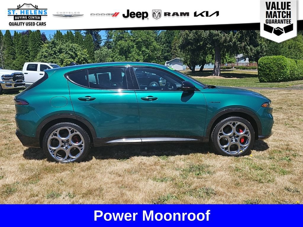 Used 2024 Alfa Romeo Tonale Veloce AWD/4WD image 7