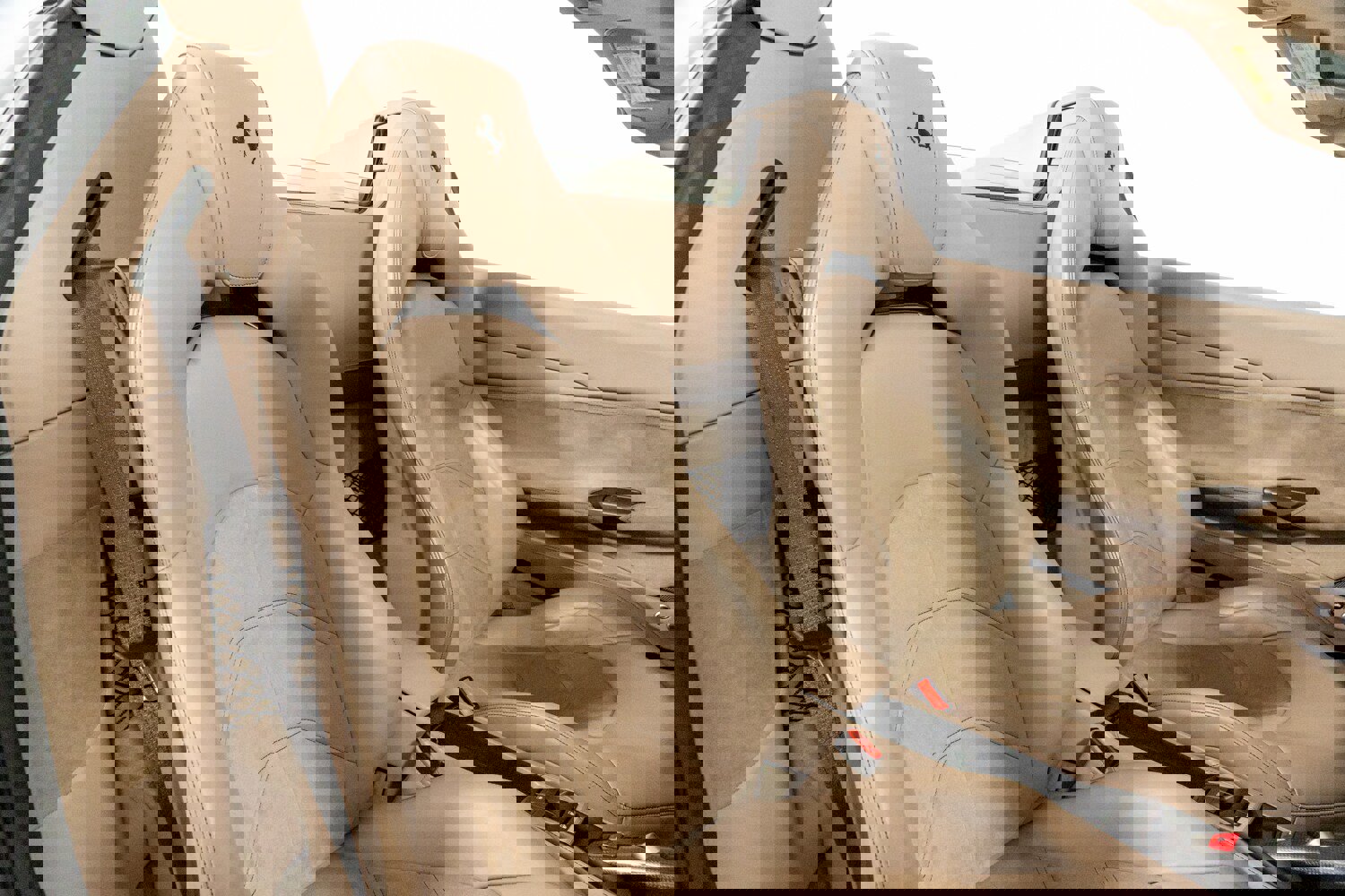 Used 2018 Ferrari 488 Spider image 41