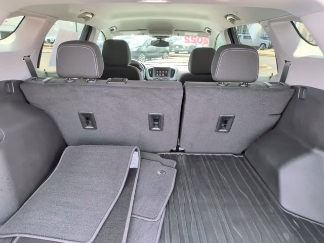 Certified 2022 GMC Terrain SLE w/ Driver Convenience Package image 8