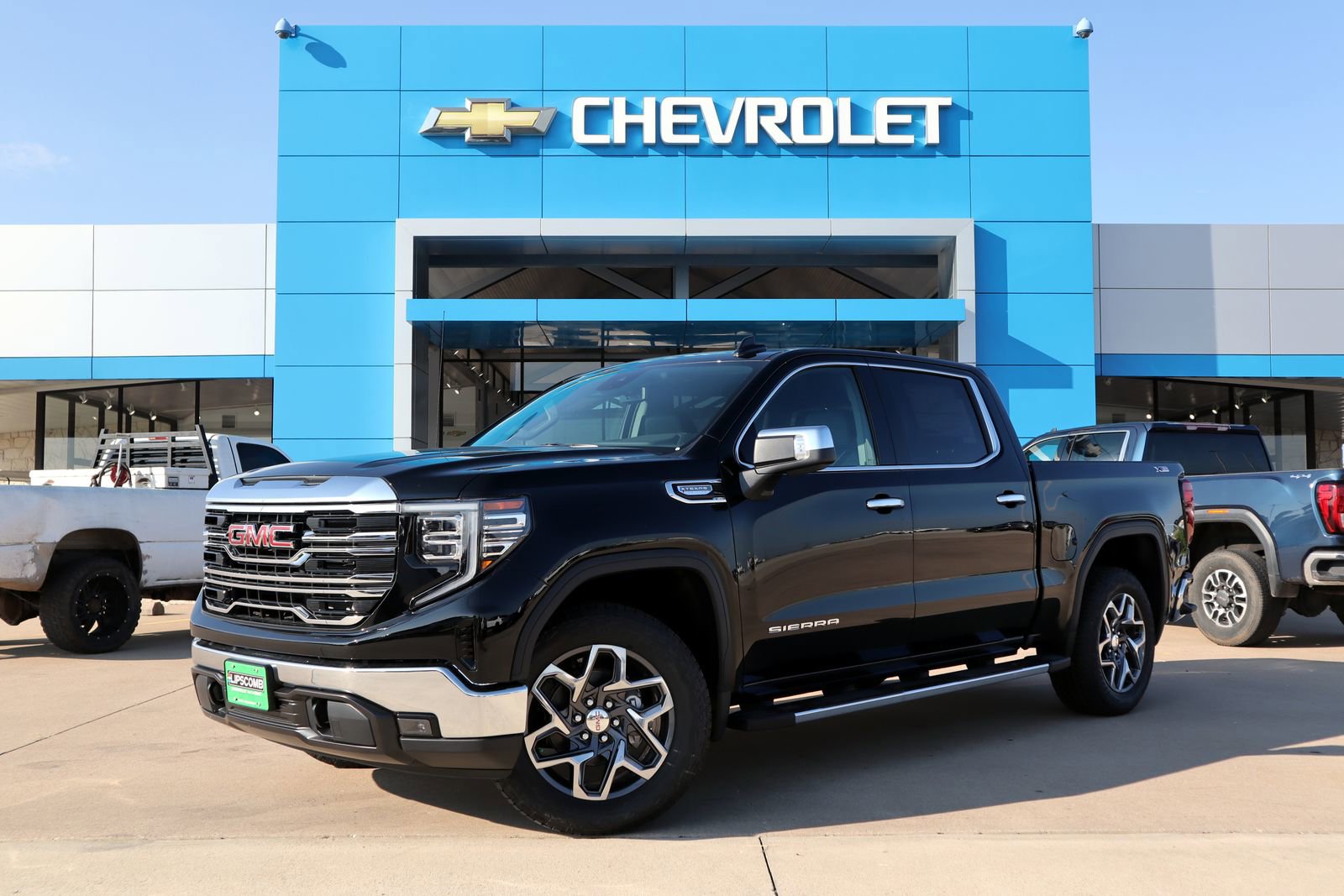 New 2026 GMC Sierra 1500 SLT