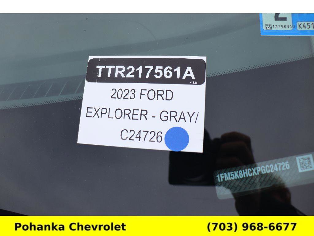 Used 2023 Ford Explorer Platinum w/ Technology Package image 35